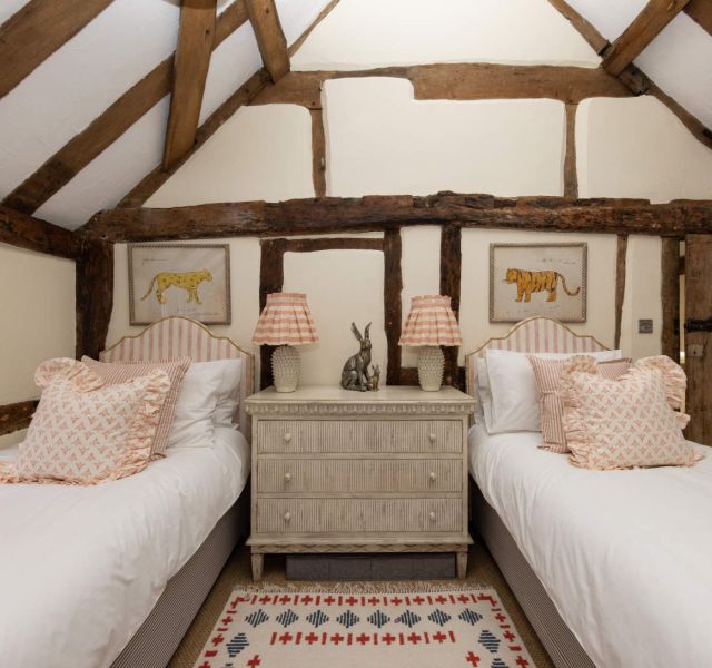 Manorwood Outbuildings and Annexes Projects